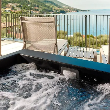 Baia Ξενοδοχείο Μαλτσεζίνε