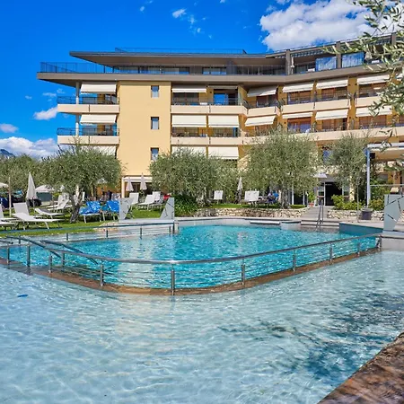 Hotel Baia 4*